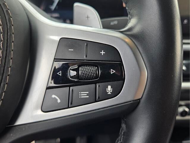 2025 BMW X6 xDrive40i xDrive40i