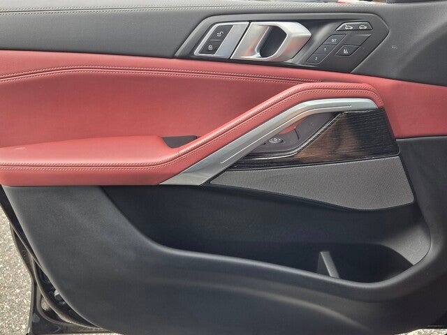 2025 BMW X6 xDrive40i xDrive40i