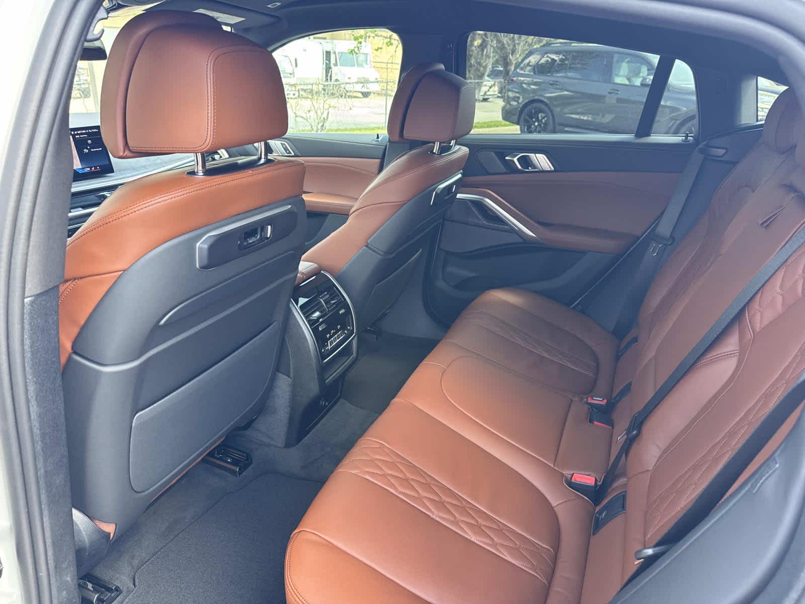 2026 BMW X6 xDrive40i xDrive40i