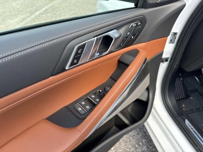 2026 BMW X6 xDrive40i xDrive40i