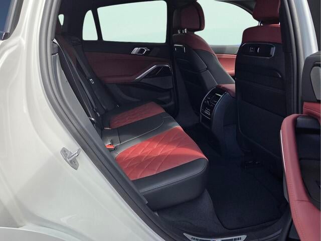 2027 BMW X6 xDrive40i xDrive40i