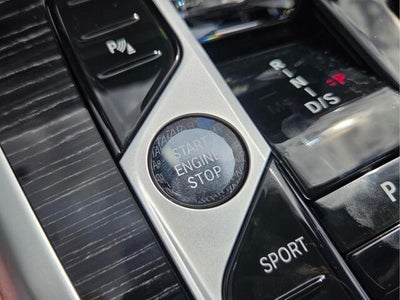 2027 BMW X6 xDrive40i xDrive40i
