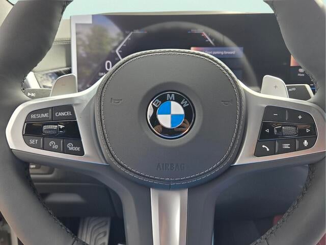 2027 BMW X6 xDrive40i xDrive40i
