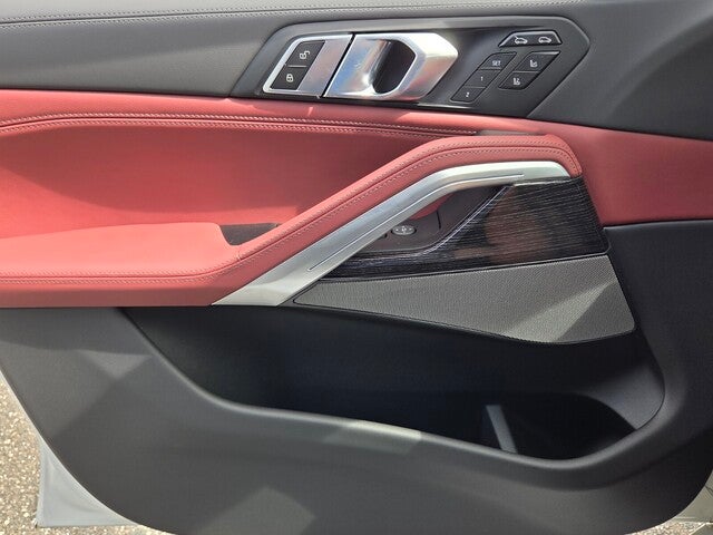 2027 BMW X6 xDrive40i xDrive40i