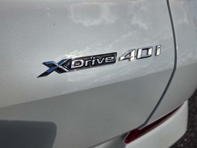 2027 BMW X6 xDrive40i xDrive40i