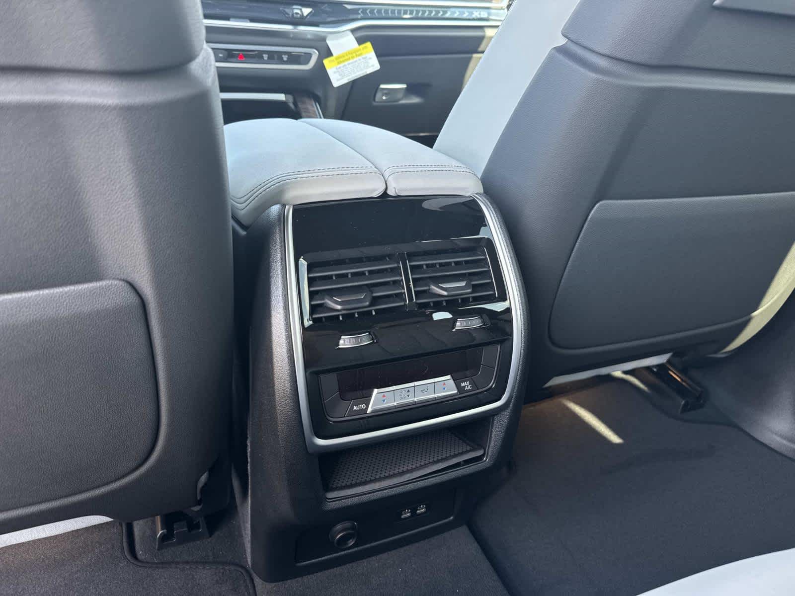 2026 BMW X5 xDrive50e xDrive50e