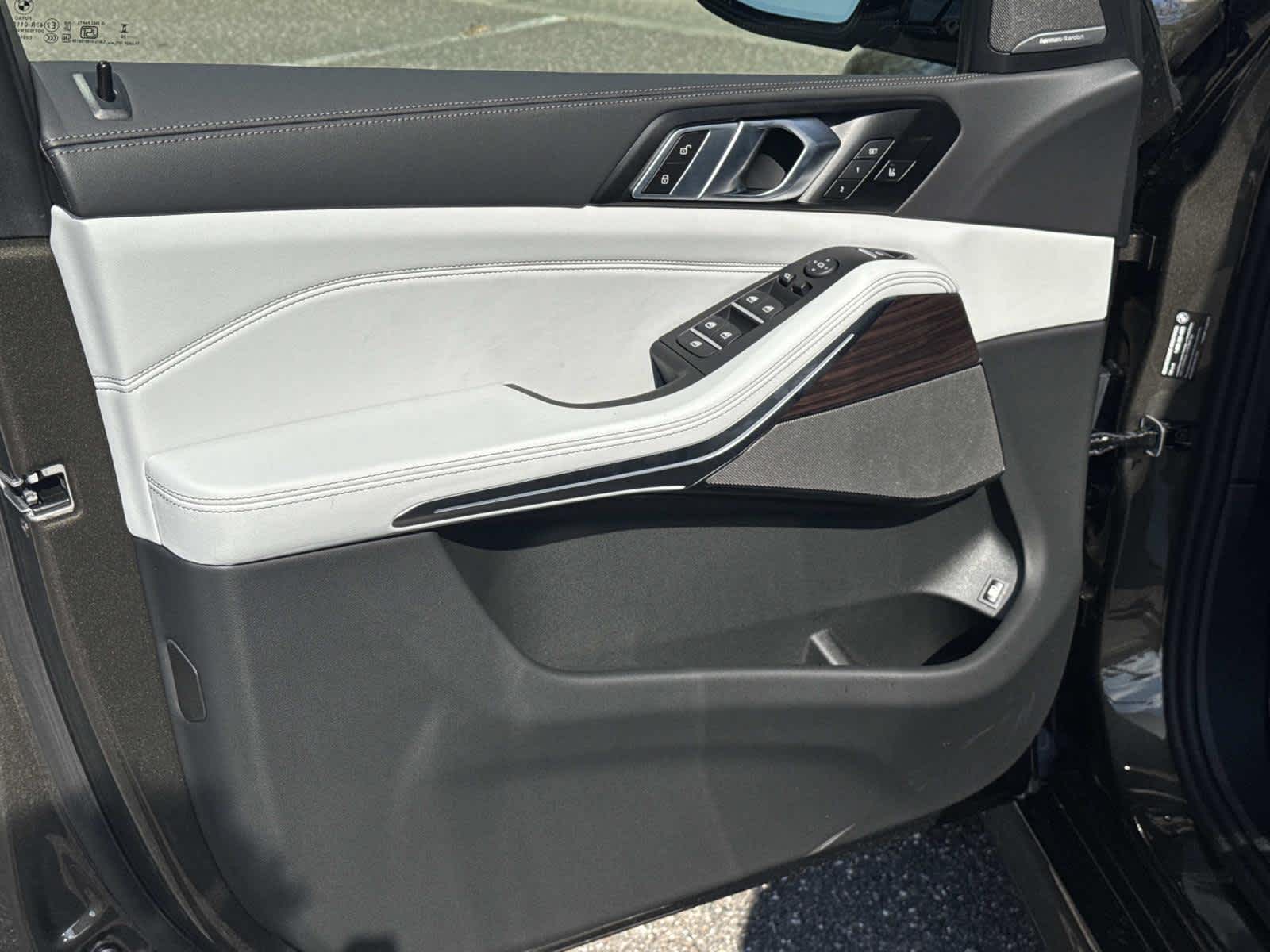 2026 BMW X5 xDrive50e xDrive50e