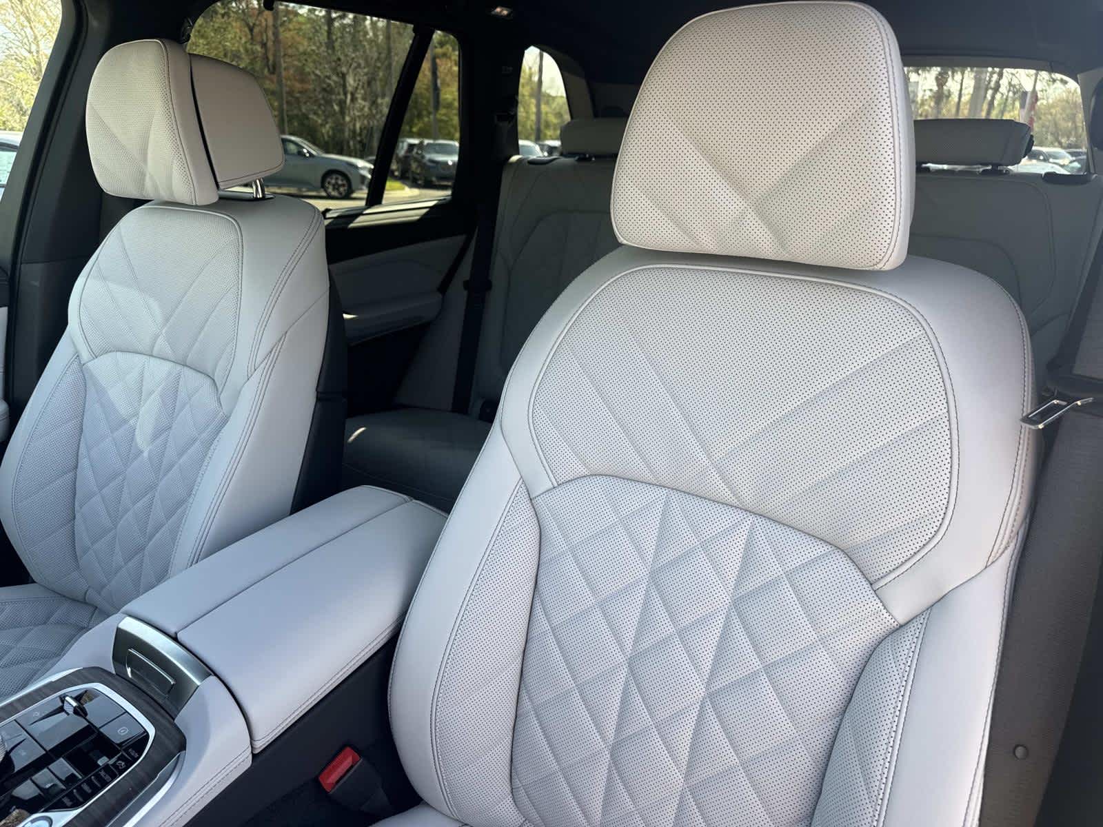 2026 BMW X5 xDrive50e xDrive50e