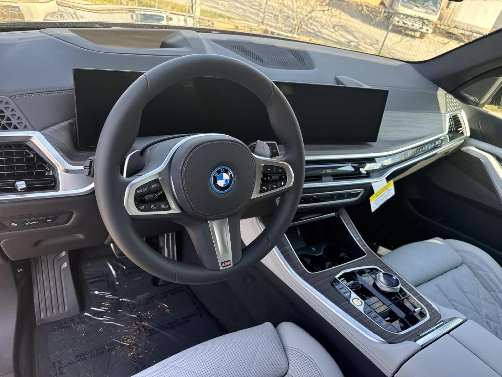 2026 BMW X5 xDrive50e xDrive50e