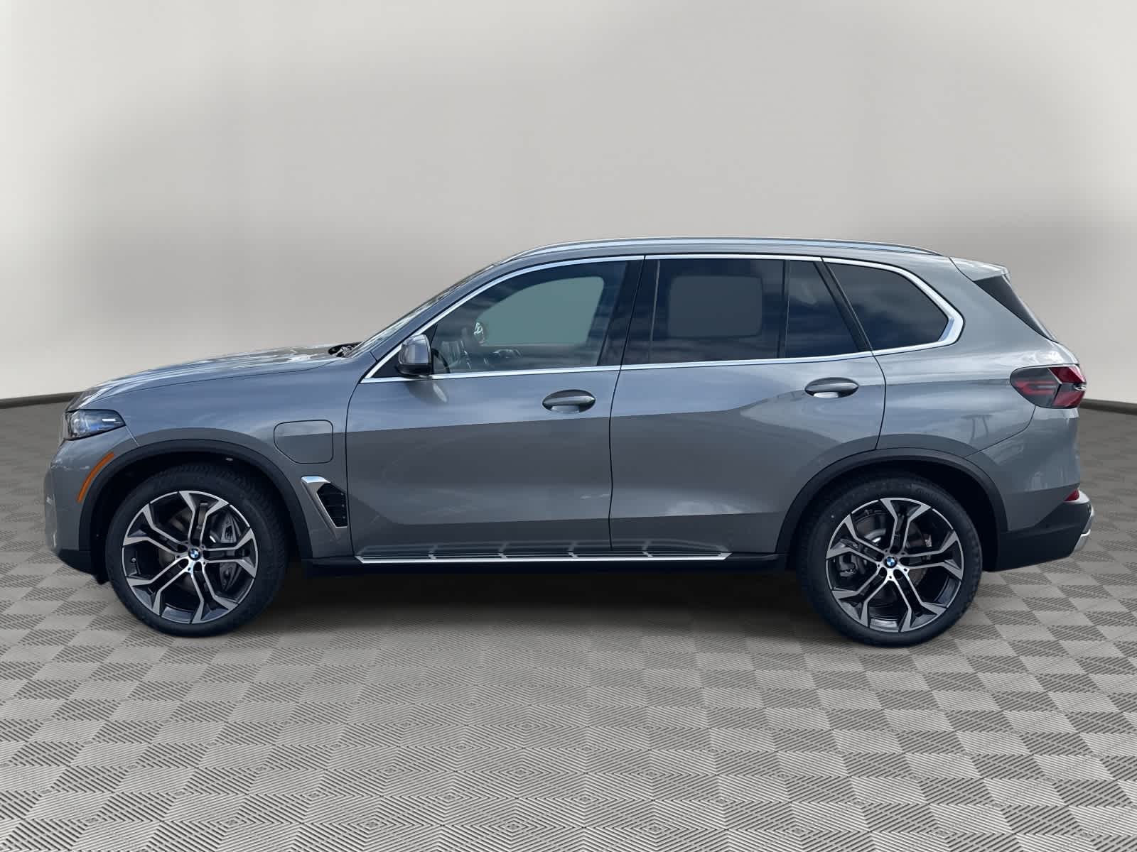 2026 BMW X5 xDrive50e xDrive50e
