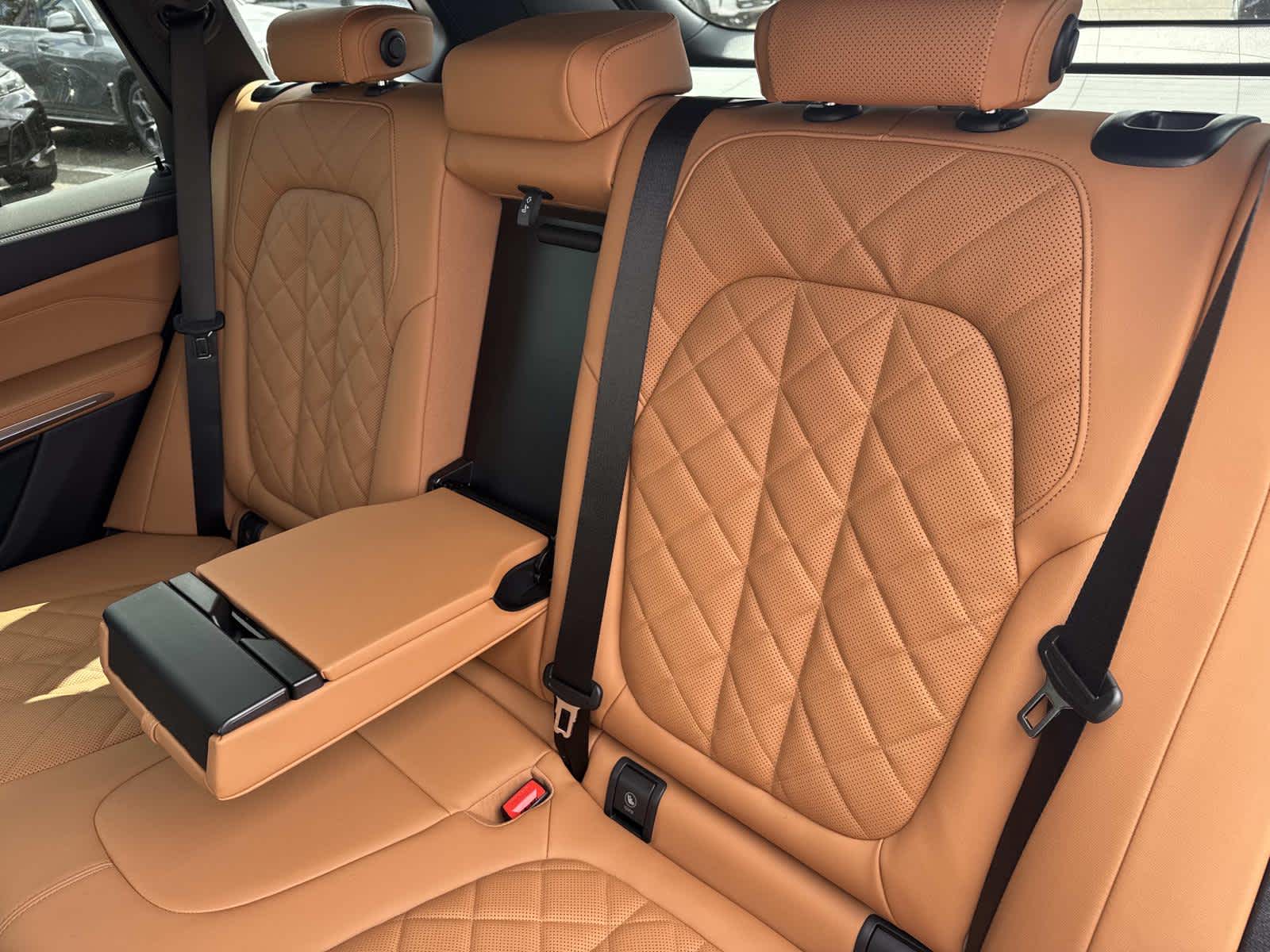 2026 BMW X5 xDrive50e xDrive50e