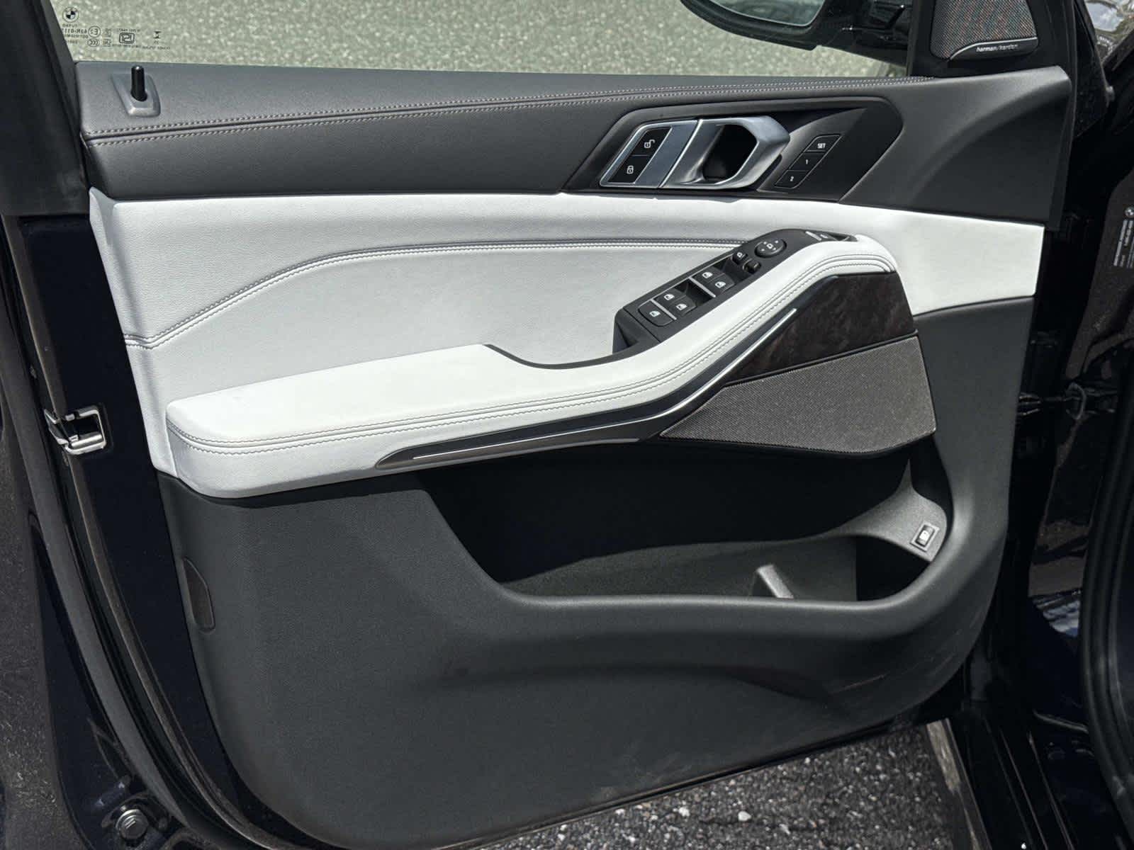 2026 BMW X5 xDrive50e xDrive50e