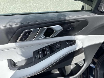 2026 BMW X5 xDrive50e xDrive50e