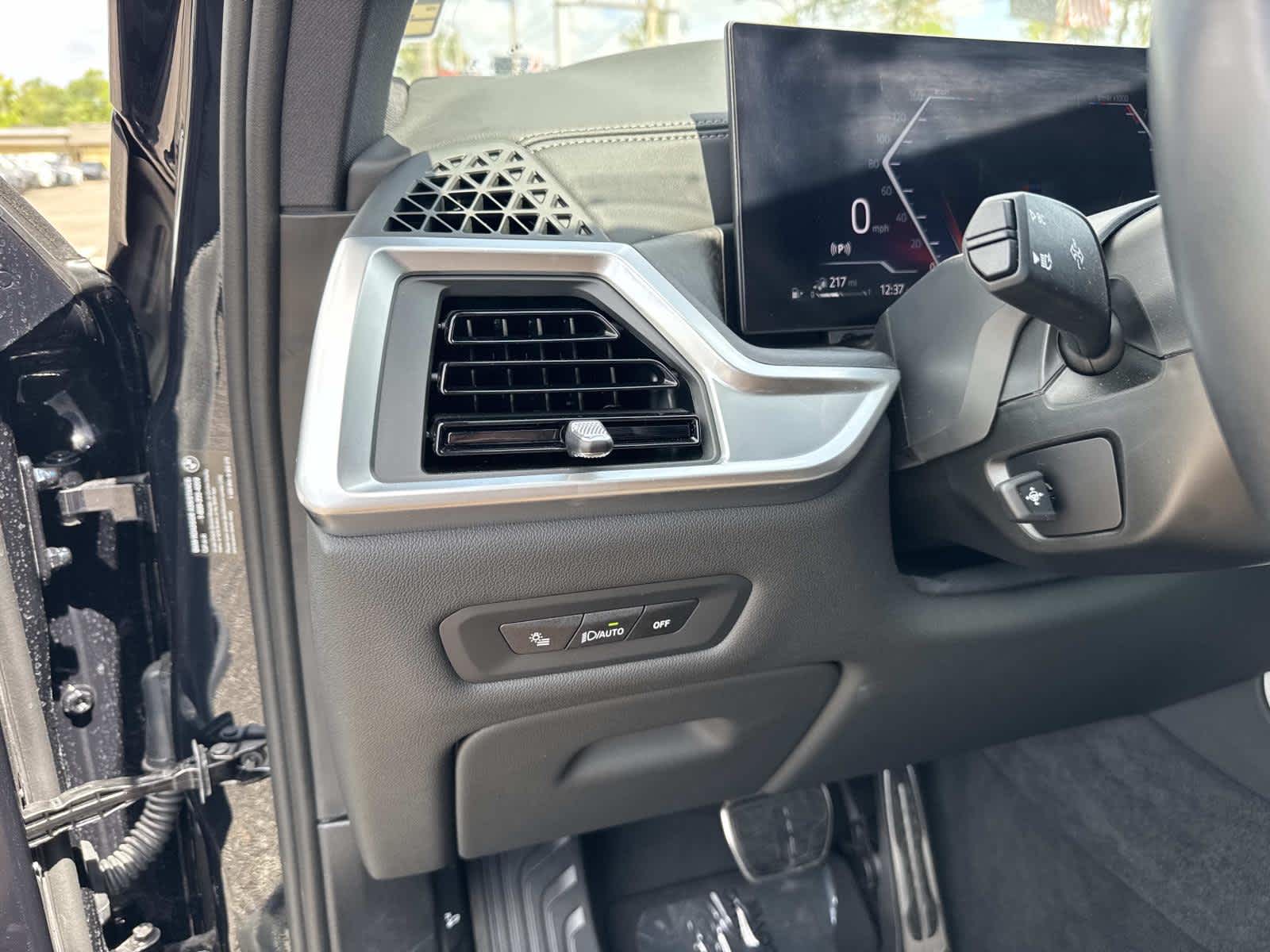 2026 BMW X5 xDrive50e xDrive50e