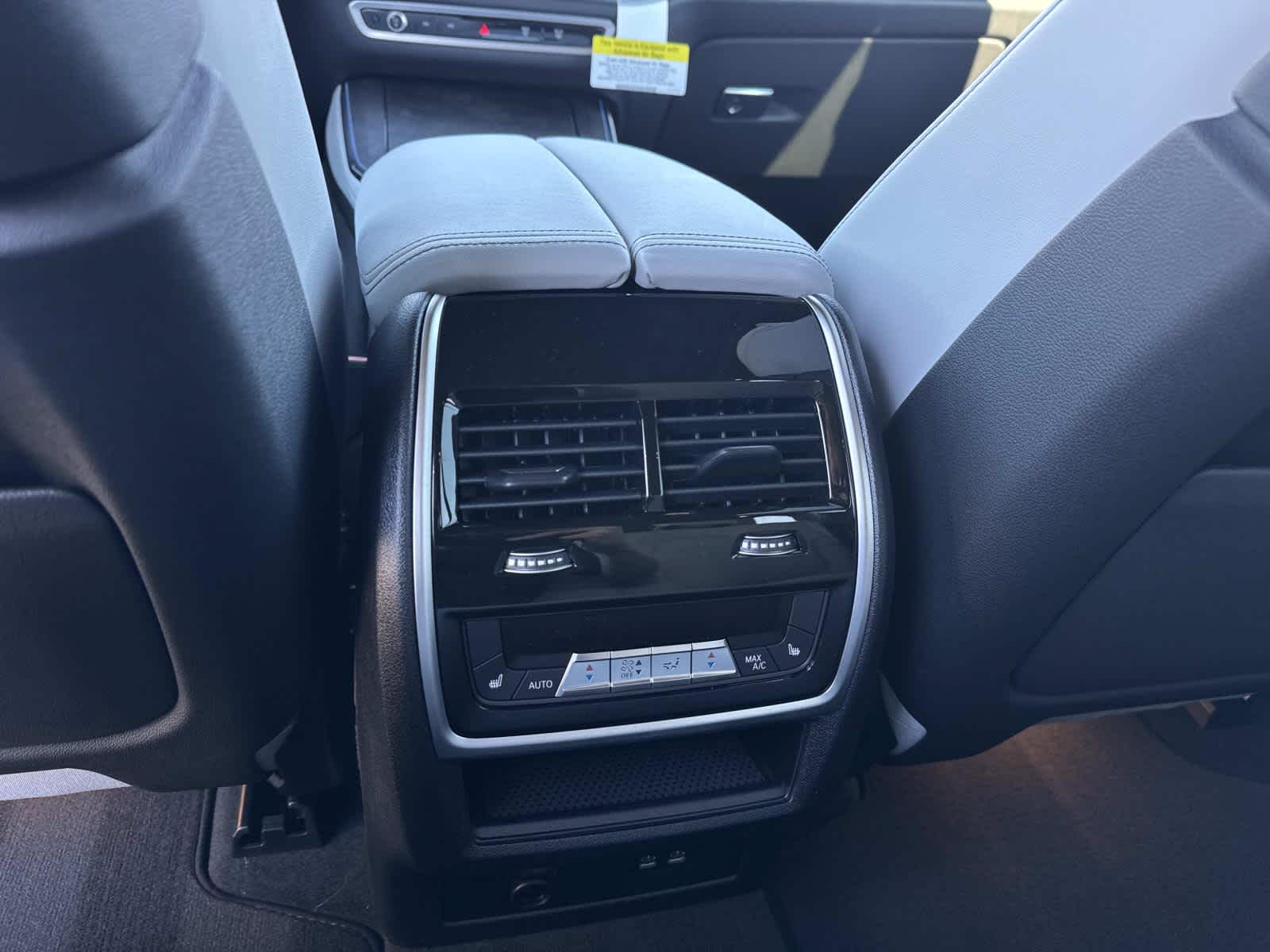 2026 BMW X5 xDrive50e xDrive50e