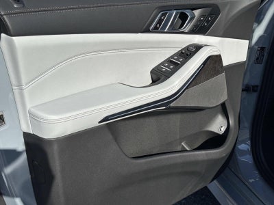 2026 BMW X5 xDrive50e xDrive50e