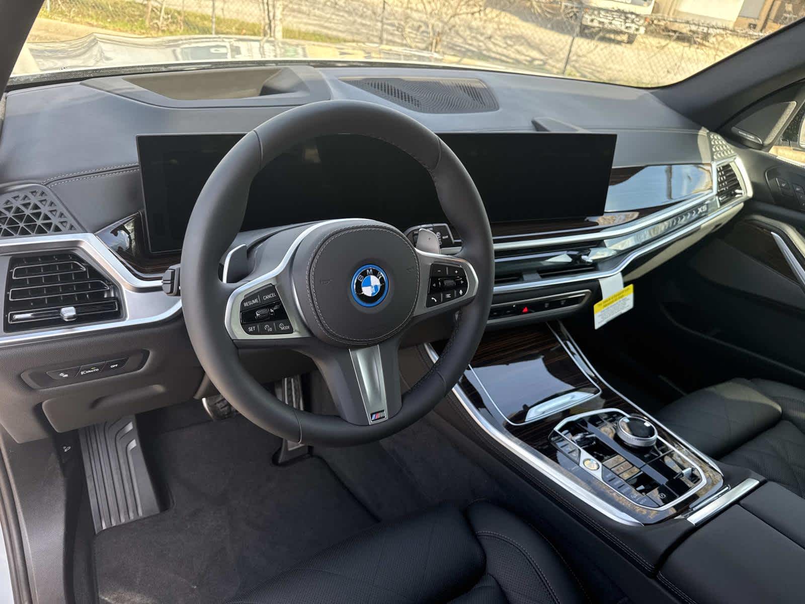 2026 BMW X5 xDrive50e xDrive50e