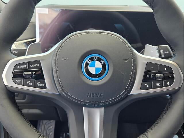 2026 BMW X5 xDrive50e xDrive50e