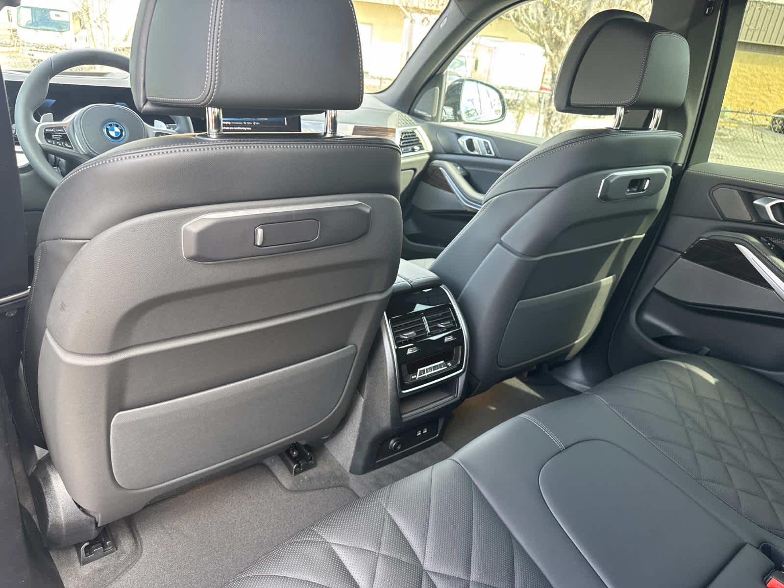 2026 BMW X5 xDrive50e xDrive50e