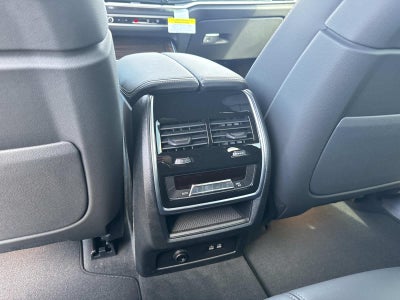 2026 BMW X5 xDrive50e xDrive50e