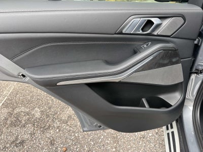 2025 BMW X5 xDrive50e xDrive50e