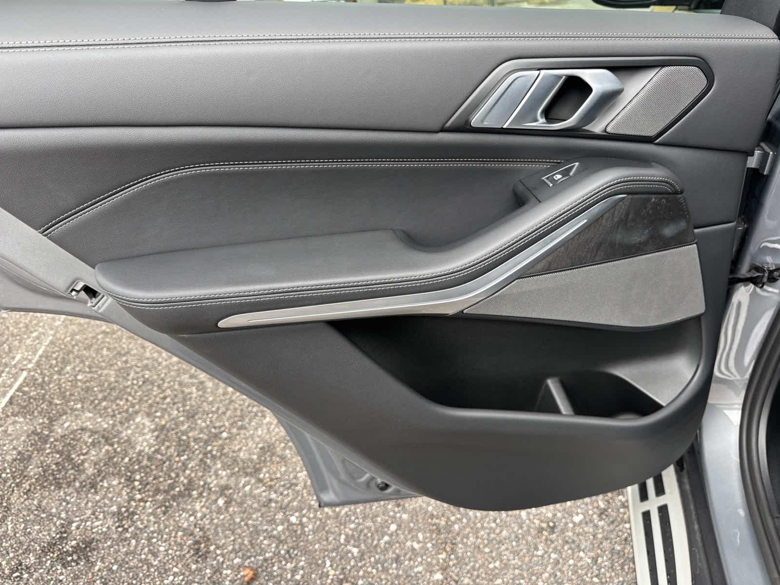 2025 BMW X5 xDrive50e xDrive50e