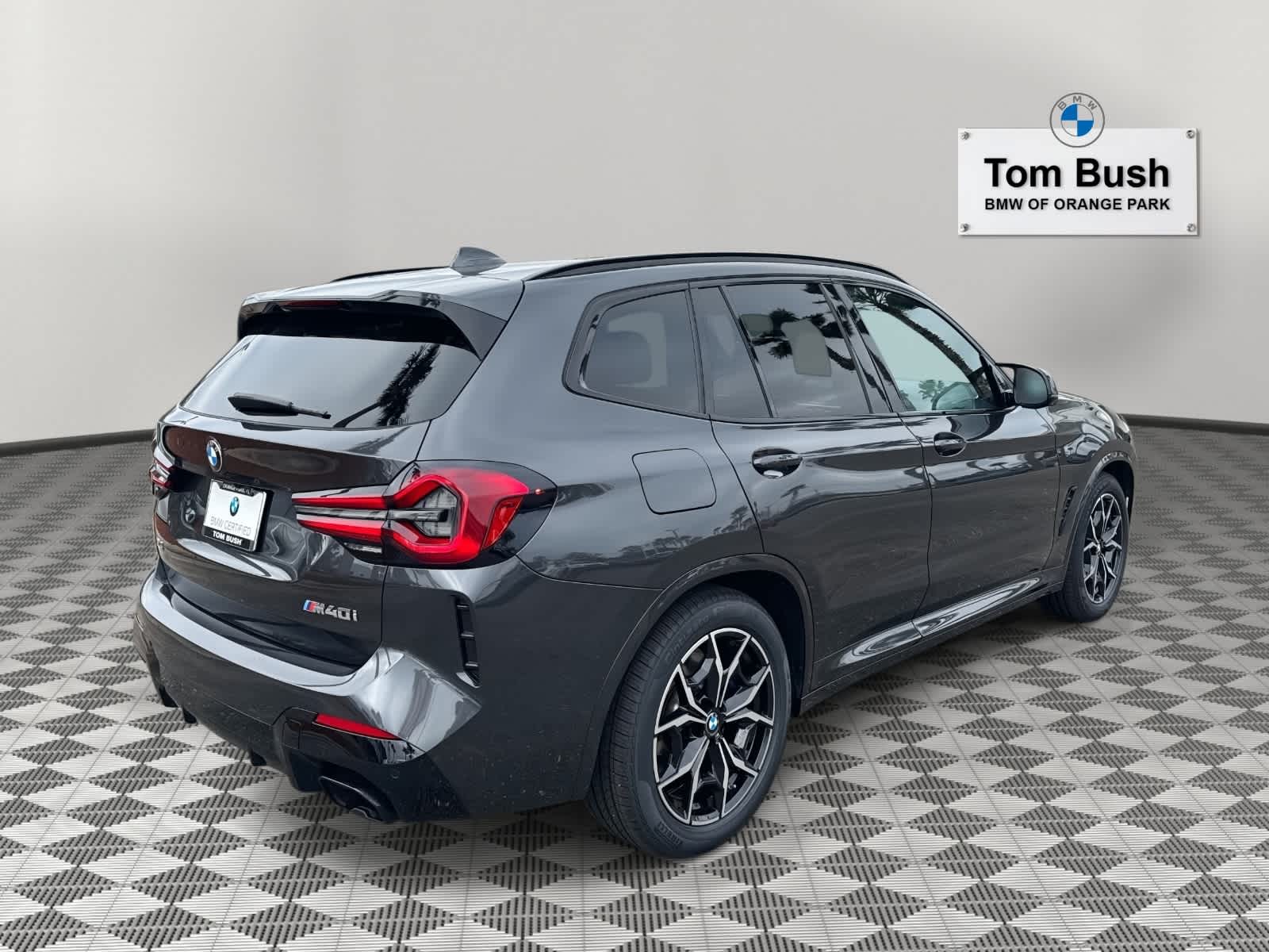 2023 BMW X3 M40i