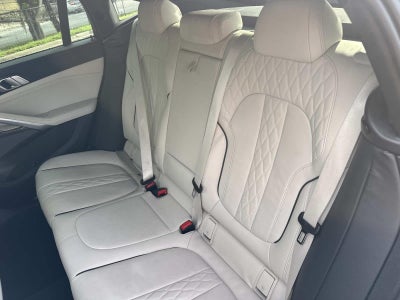 2023 BMW X6 xDrive40i xDrive40i