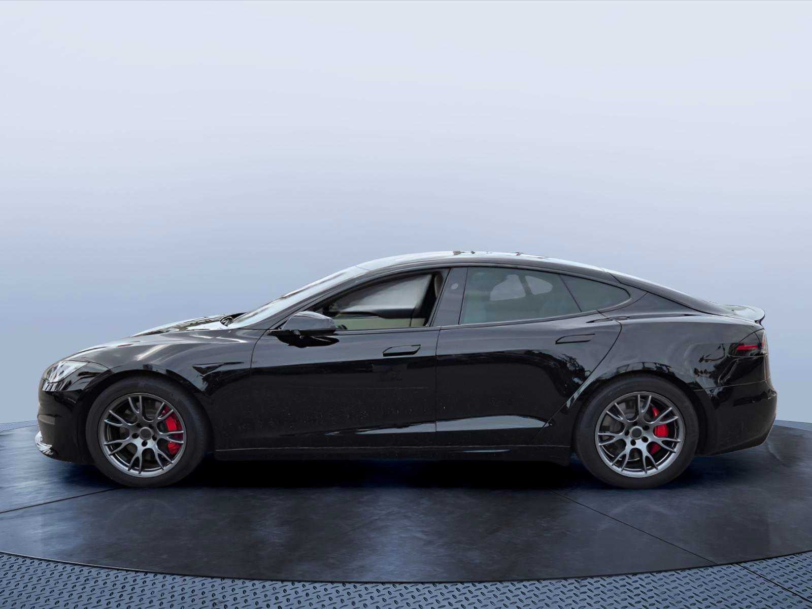 Used 2023 Tesla Model S Plaid with VIN 5YJSA1E69PF513283 for sale in Jacksonville, FL