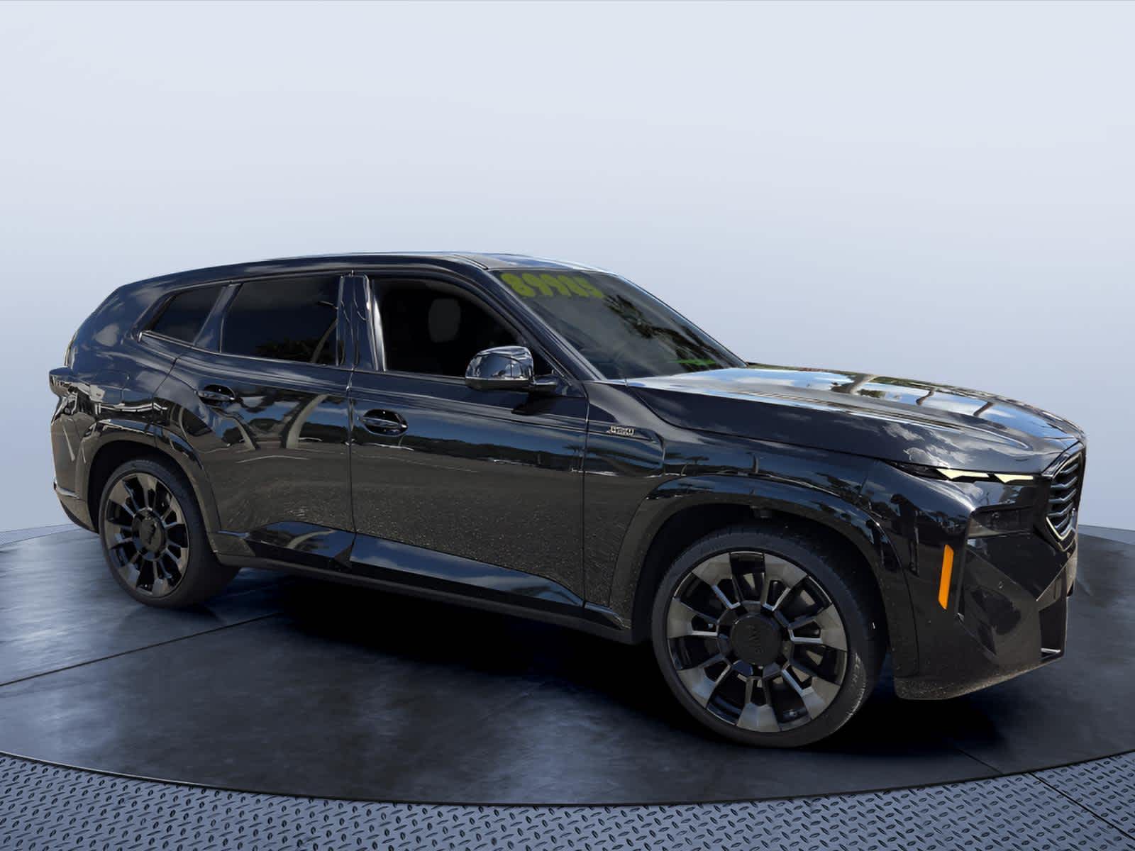 2023 BMW XM -'s photo