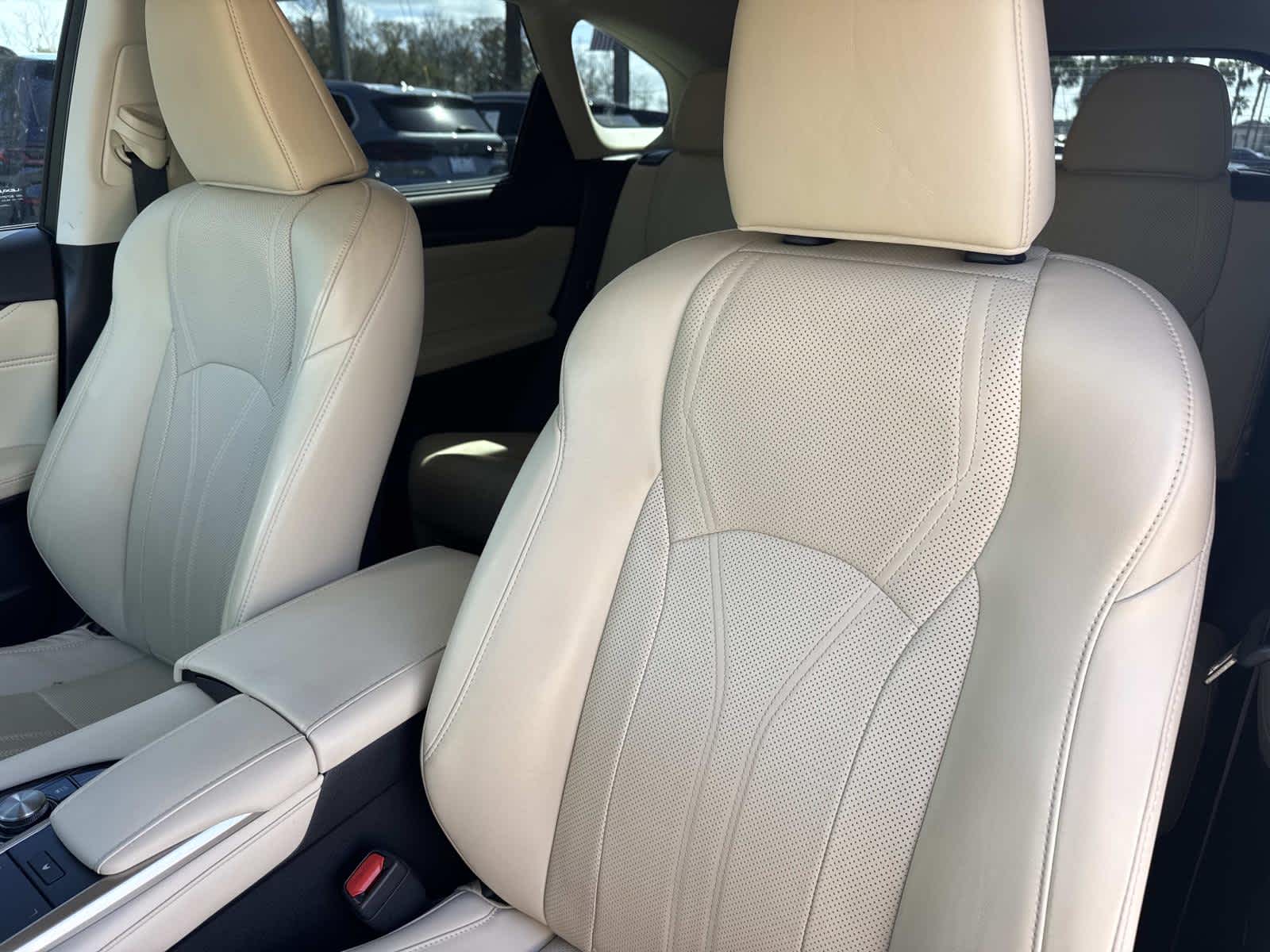 2022 Lexus RX 350L Luxury