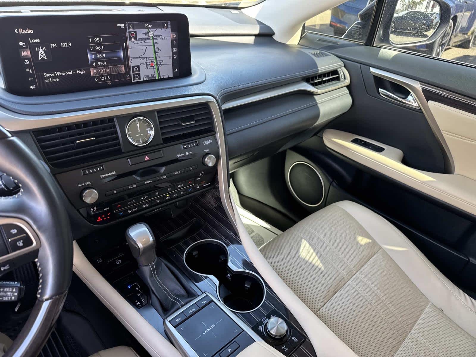 2022 Lexus RX 350L Luxury