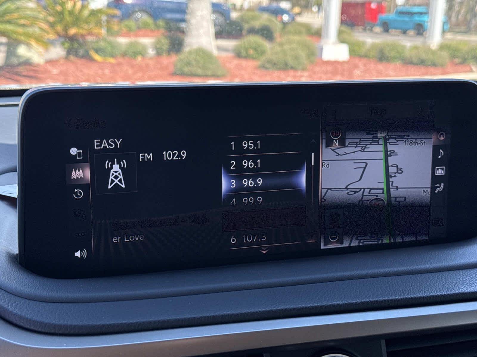 2022 Lexus RX 350L Luxury