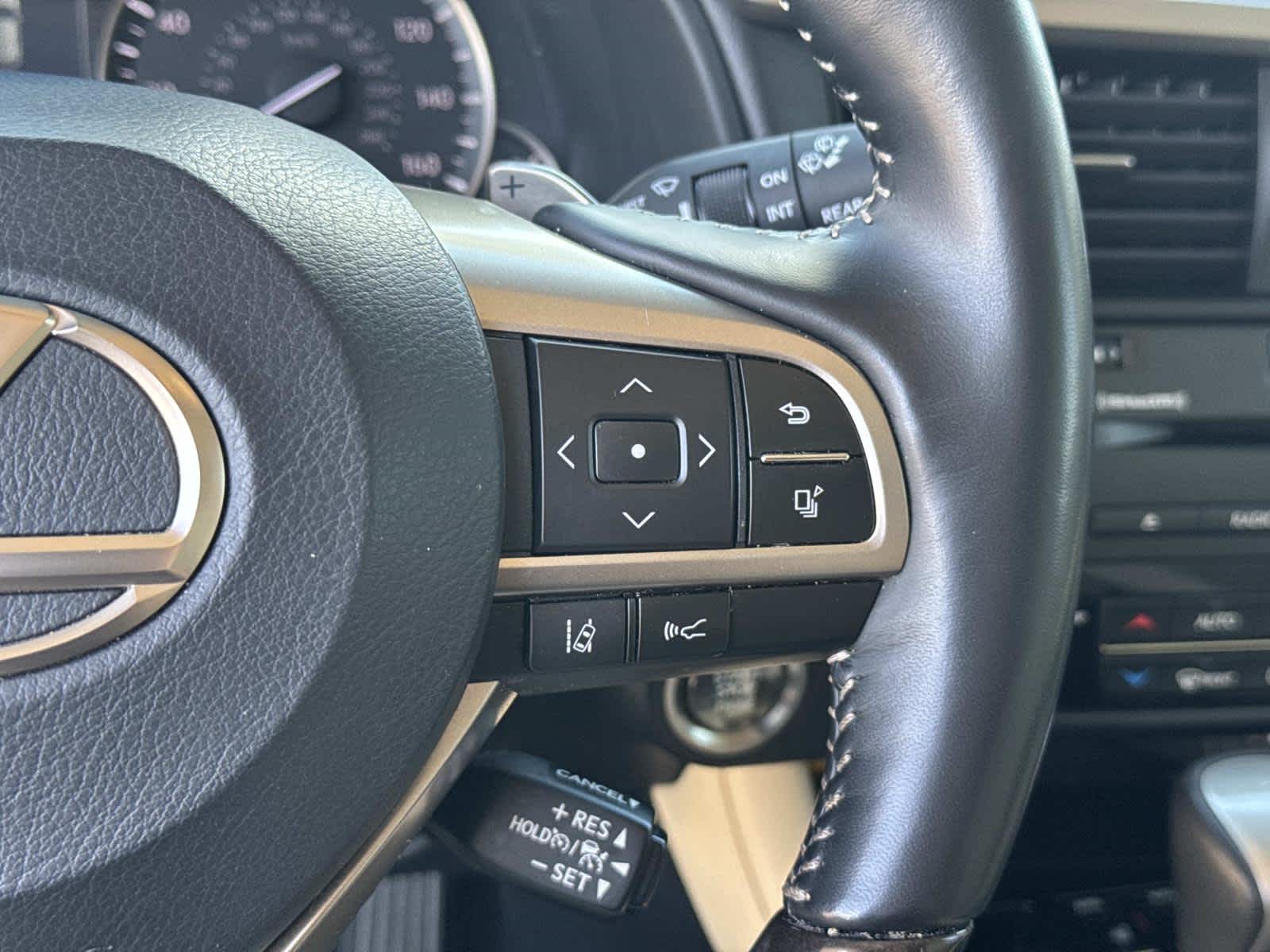 2022 Lexus RX 350L Luxury