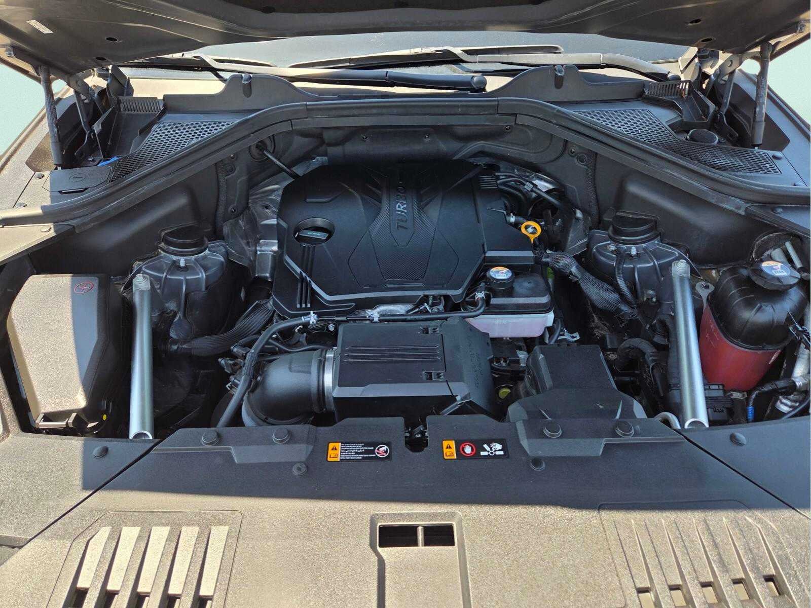 2021 Genesis GV80 Base