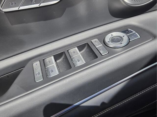 2025 Genesis GV80 2.5T Prestige