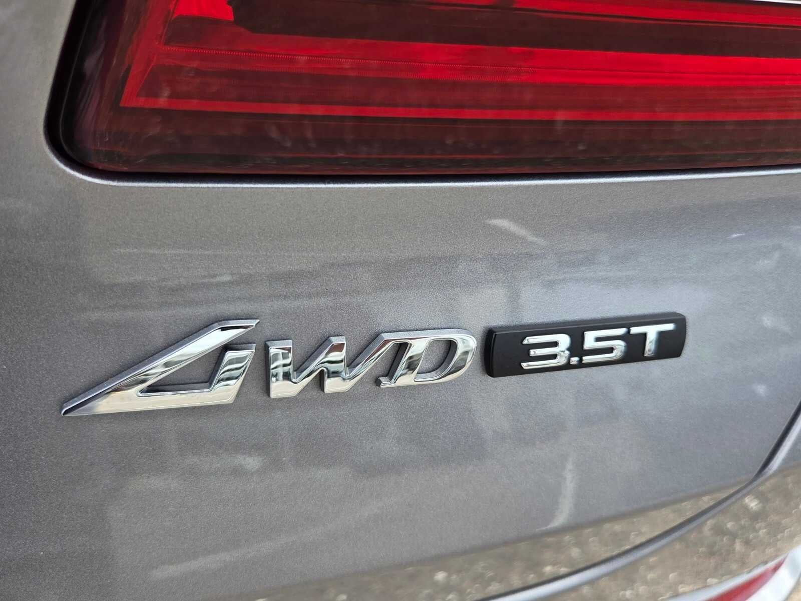 2024 Genesis GV80 Base