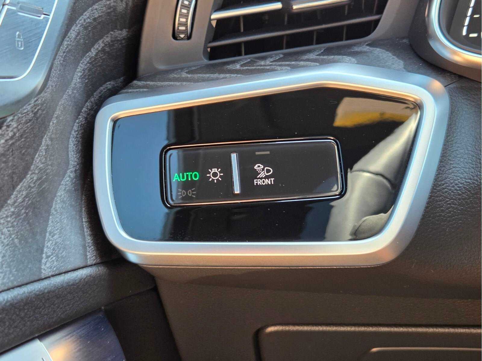 2025 Audi A6 Sedan Prestige