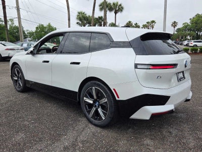 2023 BMW iX xDrive50 xDrive50