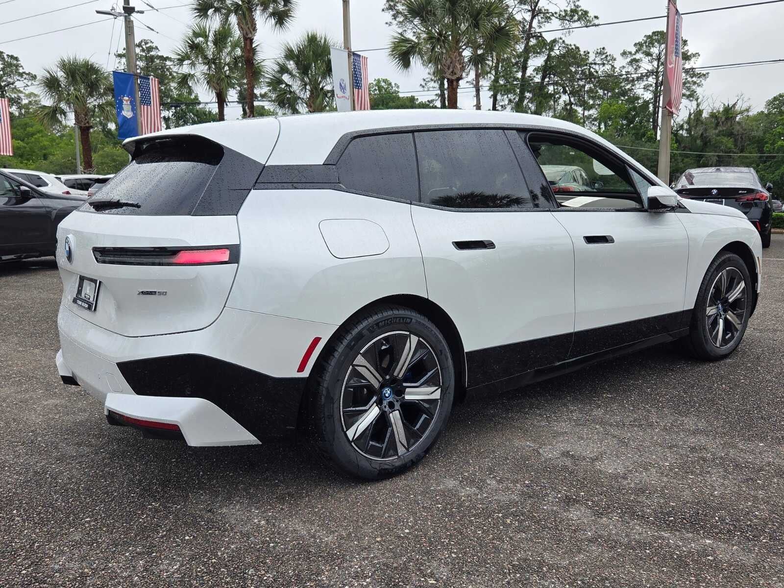 2023 BMW iX xDrive50 xDrive50