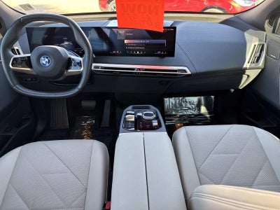 2025 BMW iX xDrive50