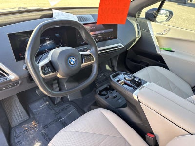 2025 BMW iX xDrive50