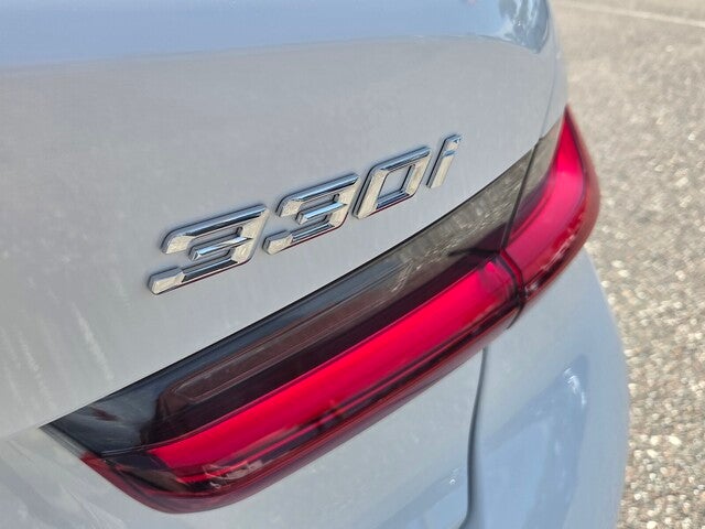 2026 BMW 330i 330i