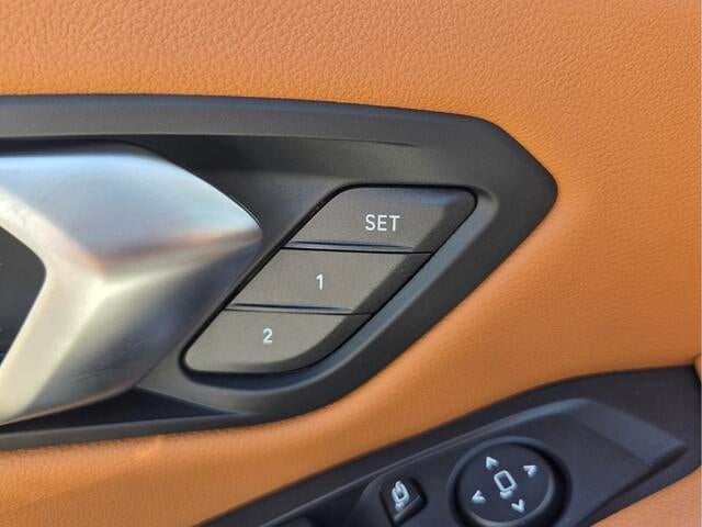 2026 BMW 330i 330i