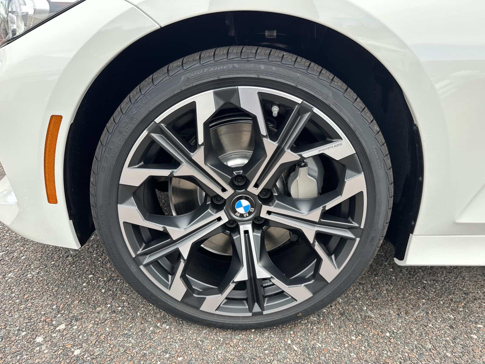 2026 BMW 3 Series 330i