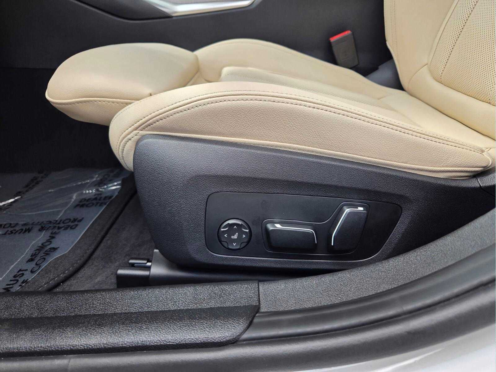 2026 BMW 330i 330i