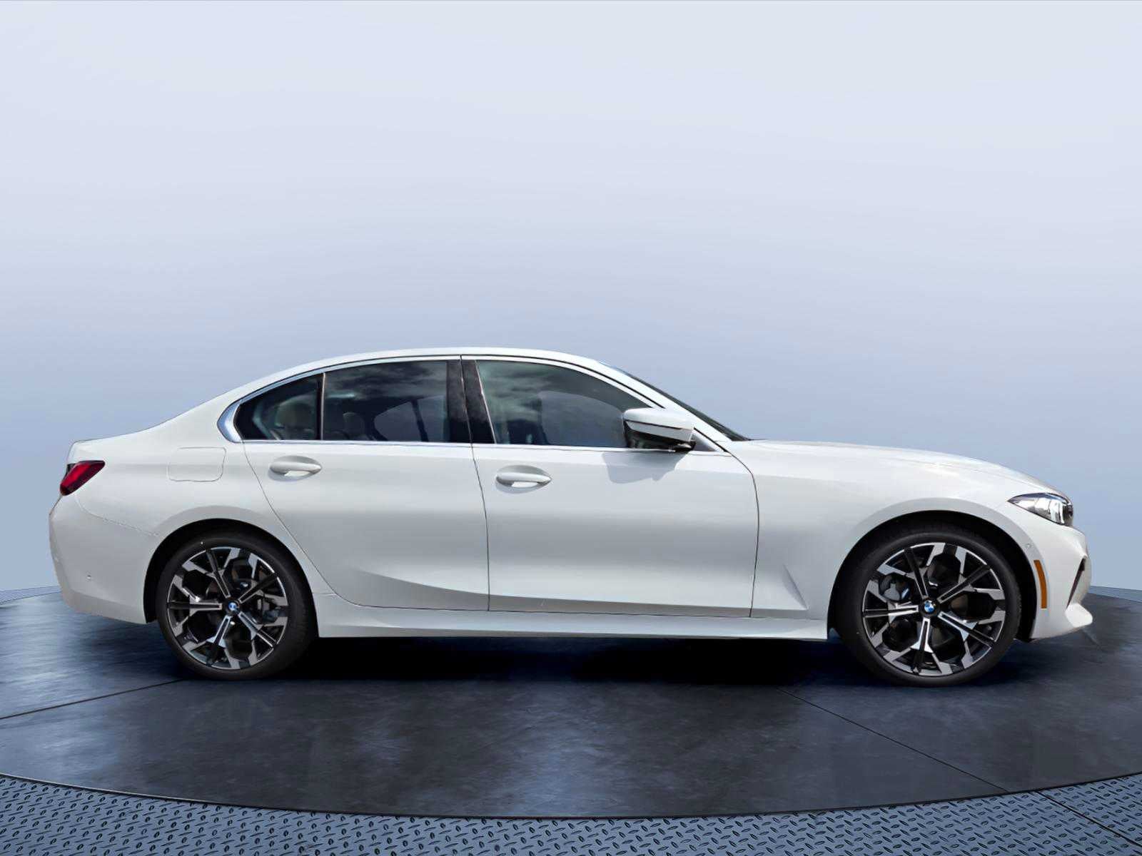 2026 BMW 330i 330i