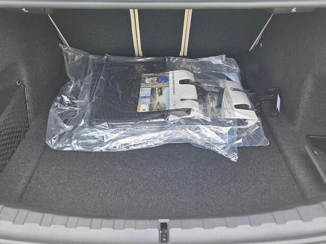 2026 BMW 330i 330i