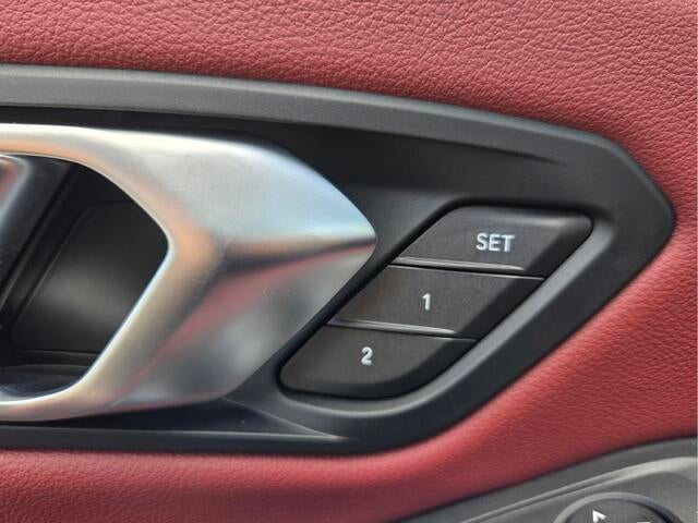 2026 BMW 330i 330i