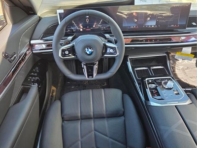 2026 BMW 740i 740i